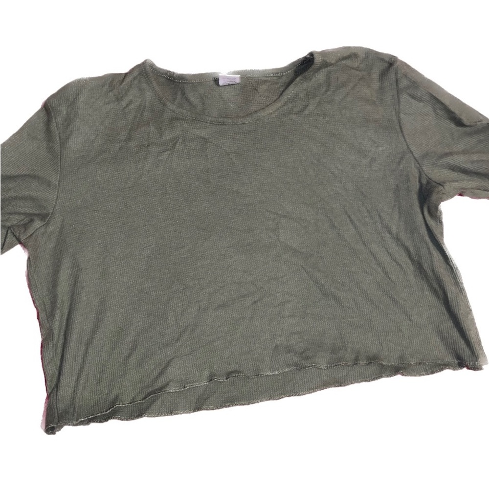 Women’s Long Sleeve Crop